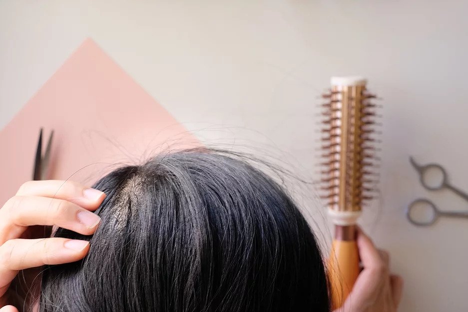 hair thinning brush